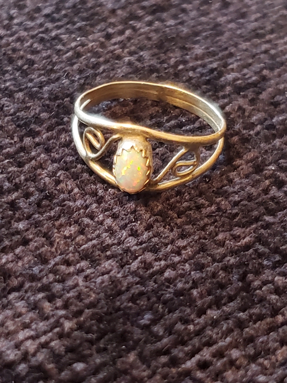 Delicate Opal Solitaire Filigree Ring - Sterling Silver Sz 7